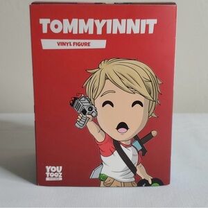 TommyInnit Vinyl Figure - Red and Tan